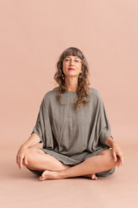 Iva Samina Profilbild Yogapose - Zervix